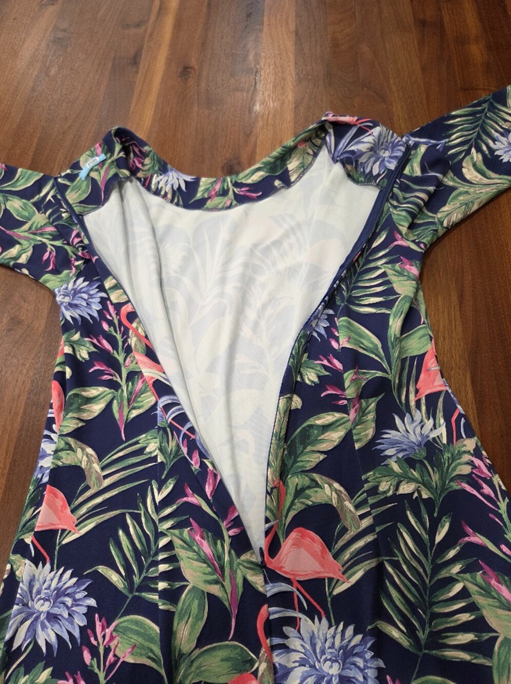 J. McLaughlin Navy Tropical Flamingo Print Dress Catalina Cloth Medium - Picture 8 of 8